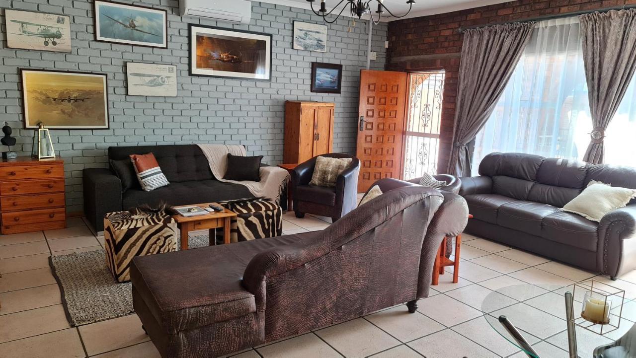 Mft Guest House Boksburg Εξωτερικό φωτογραφία